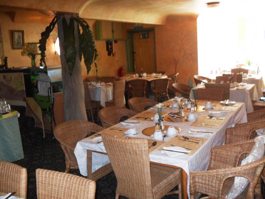 Bradleys Hotel Блекпул Екстериор снимка