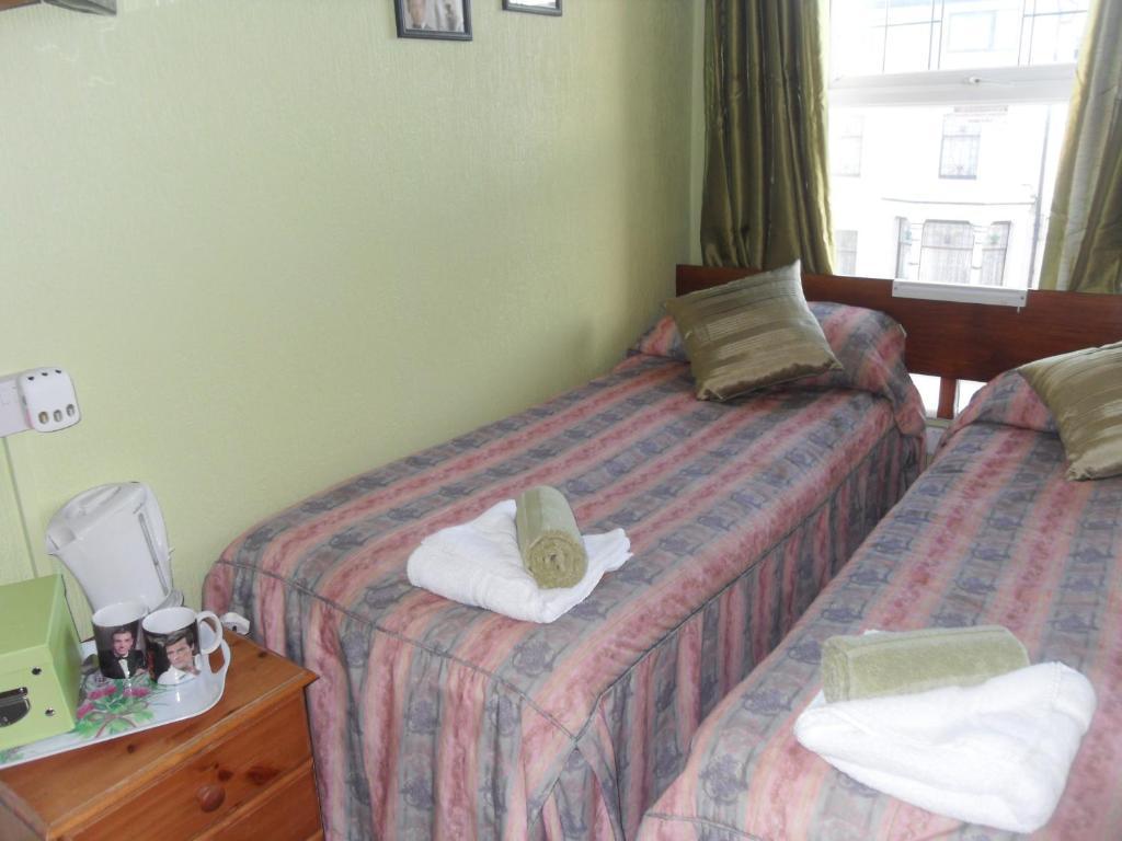 Bradleys Hotel Блекпул Екстериор снимка