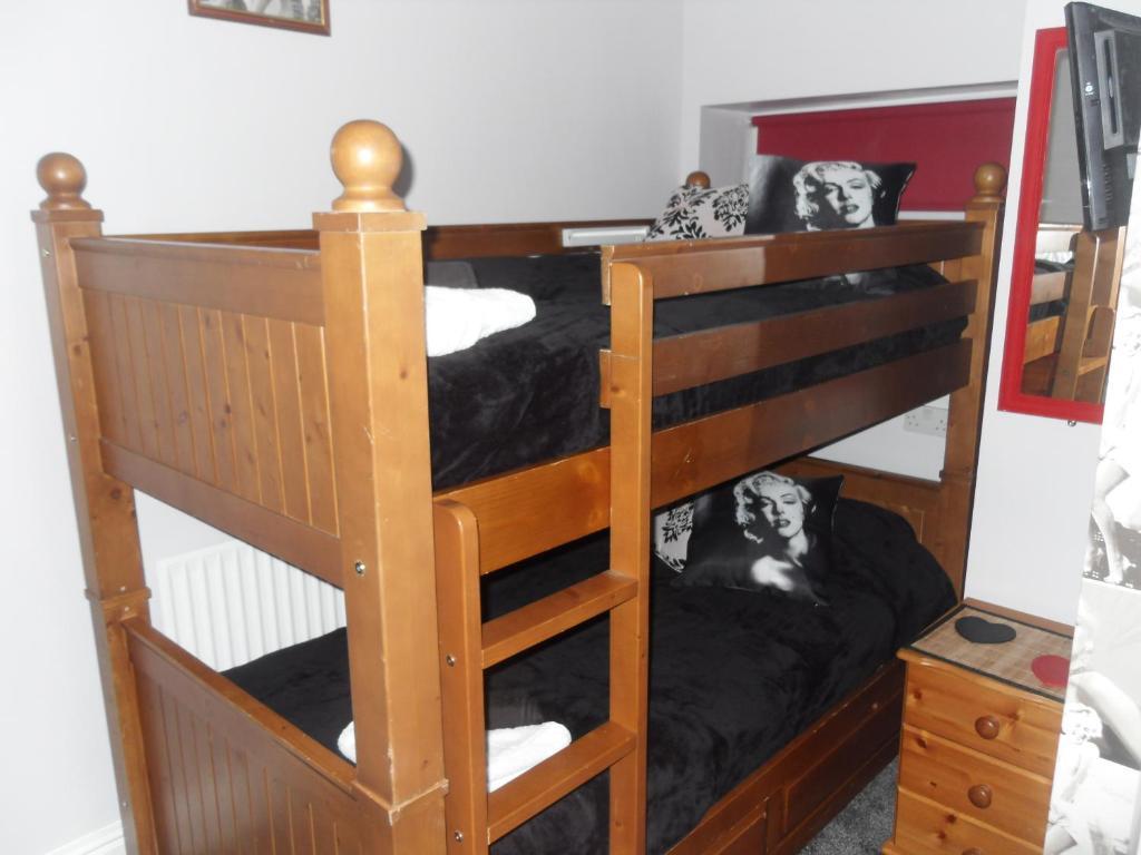 Bradleys Hotel Блекпул Екстериор снимка