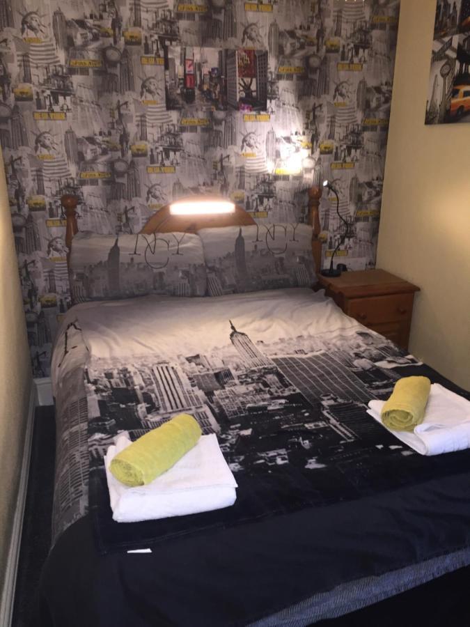 Bradleys Hotel Блекпул Екстериор снимка